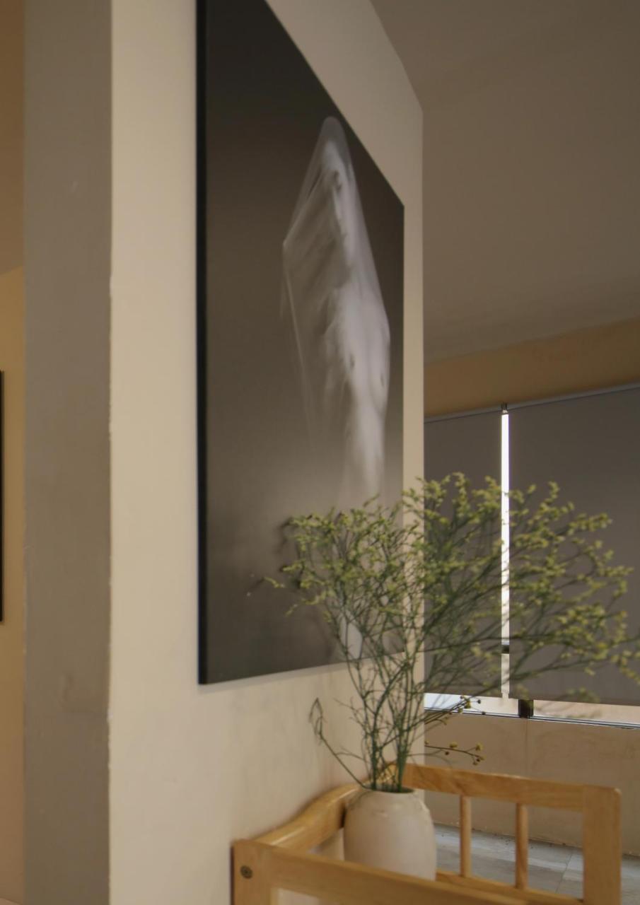The First Ba Trieu Ha Noi Bed & Breakfast ฮานอย ภายนอก รูปภาพ